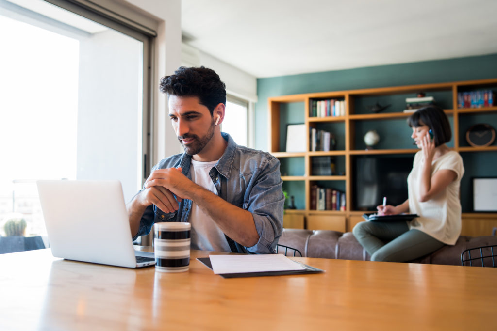 escritório em home office