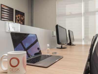 estacoes de trabalho desk coworking